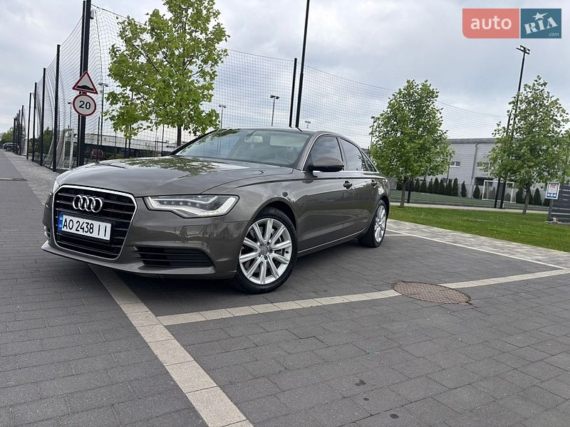 Седан Audi A6 2011 в Мукачево
