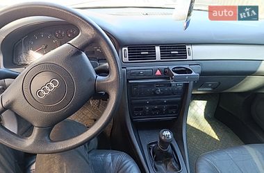 Седан Audi A6 1998 в Монастырище