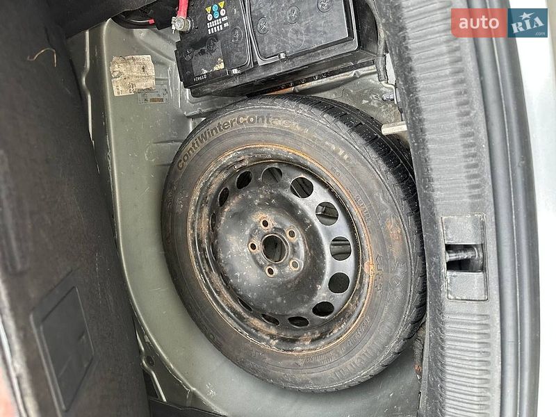 Седан Audi A6 2004 в Заречном