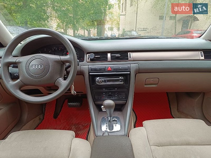 Універсал Audi A6 2000 в Одесі