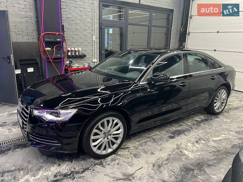 Седан Audi A6 2014 в Киеве