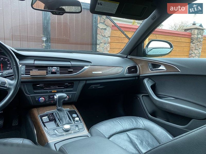 Седан Audi A6 2014 в Киеве