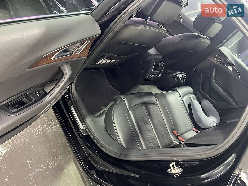 Седан Audi A6 2014 в Киеве