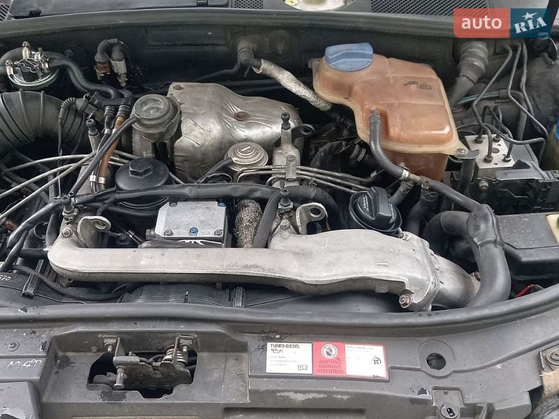 Универсал Audi A6 2000 в Киеве