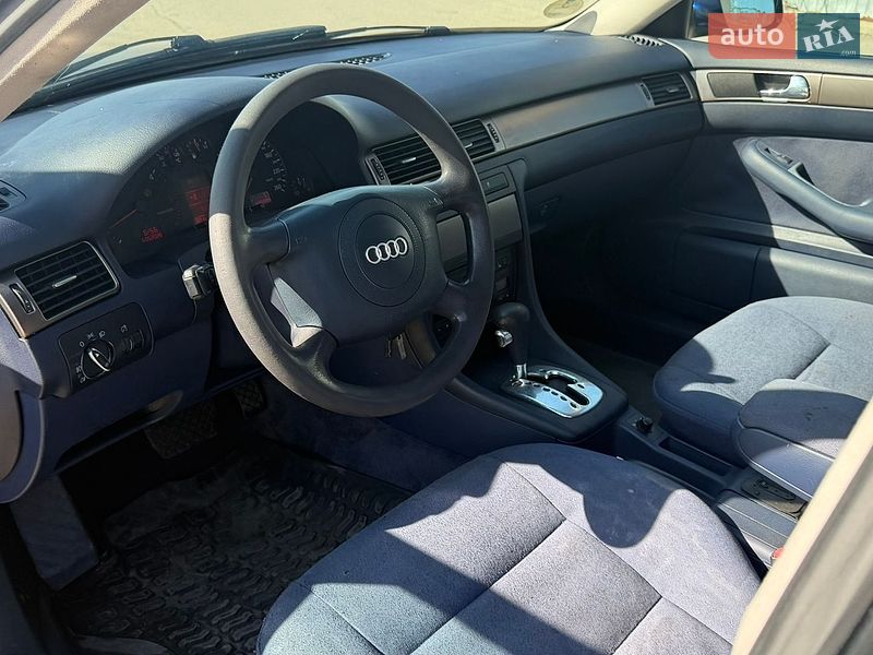 Універсал Audi A6 2001 в Києві