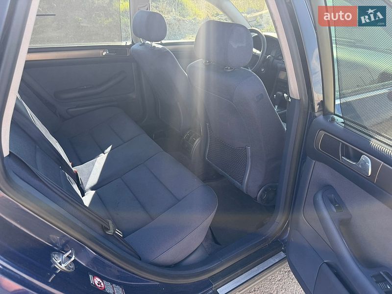 Універсал Audi A6 2001 в Києві
