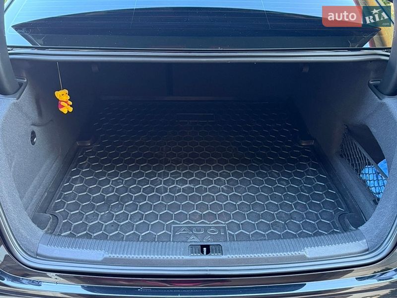 Седан Audi A6 2014 в Мукачевому