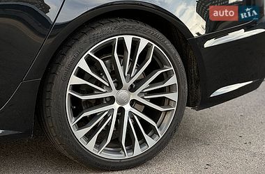 Седан Audi A6 2016 в Киеве