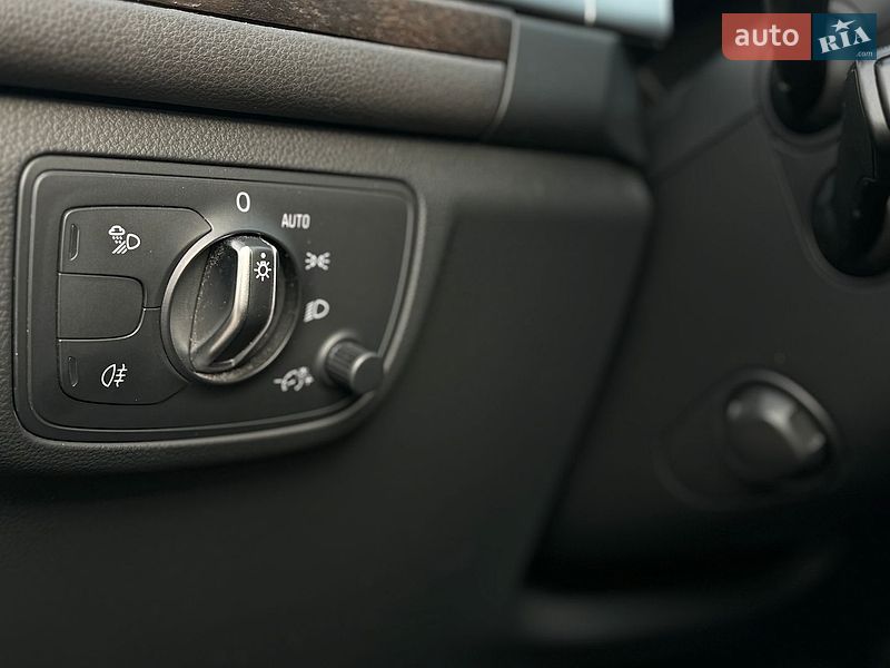 Седан Audi A6 2016 в Киеве
