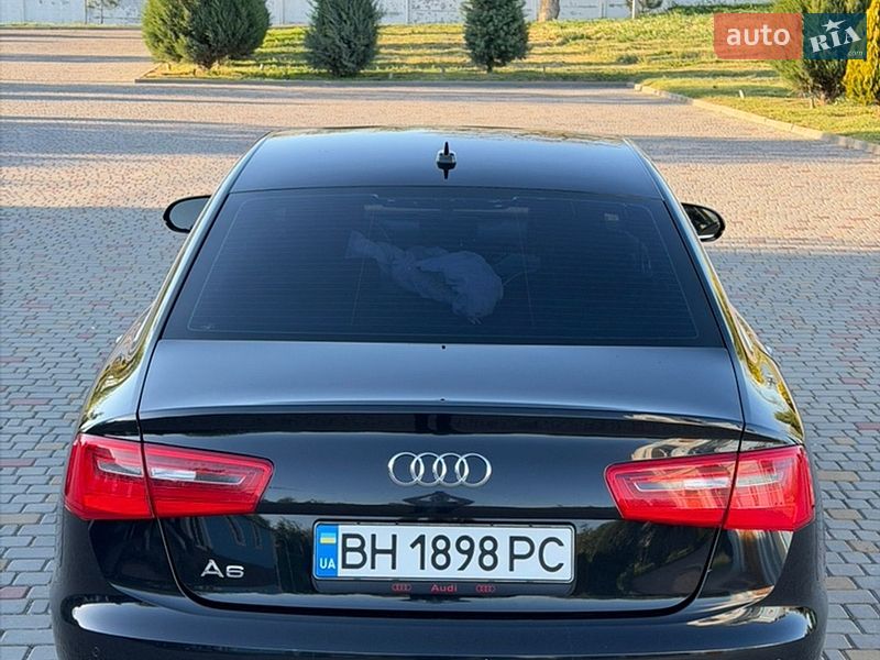 Седан Audi A6 2012 в Измаиле