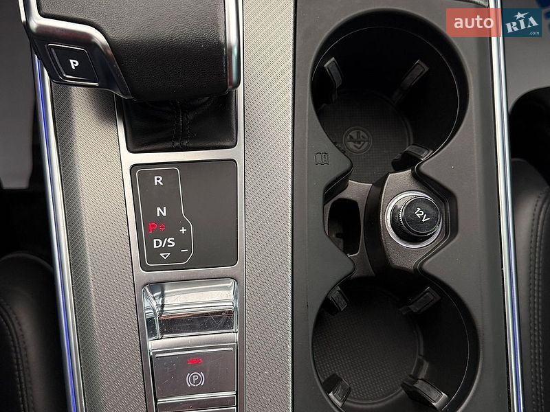 Седан Audi A6 2018 в Львові