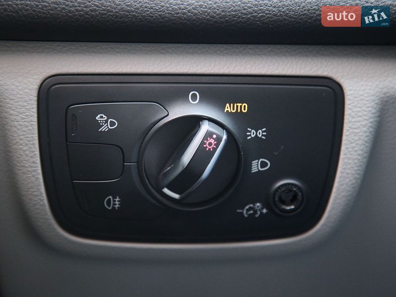 Седан Audi A6 2015 в Харькове