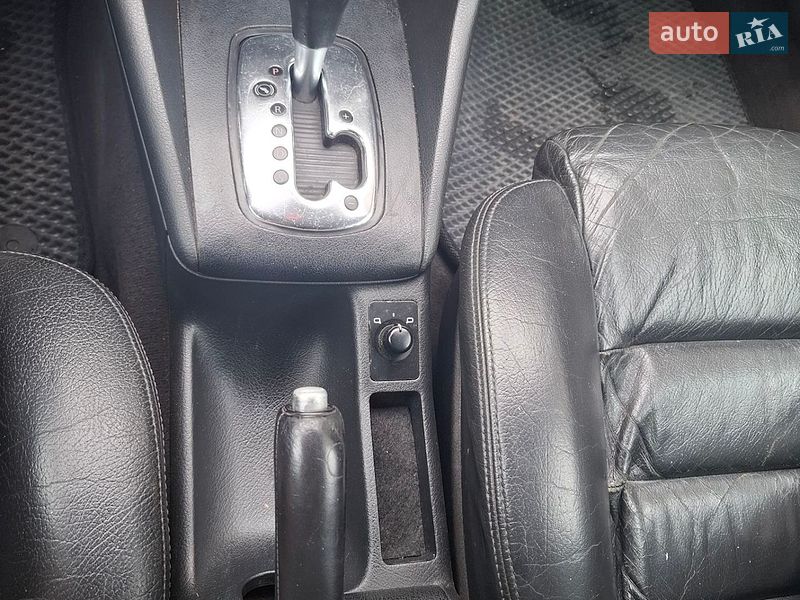 Универсал Audi A6 2001 в Белгороде-Днестровском