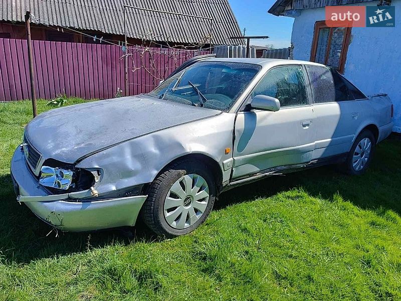 Седан Audi A6 1995 в Львові