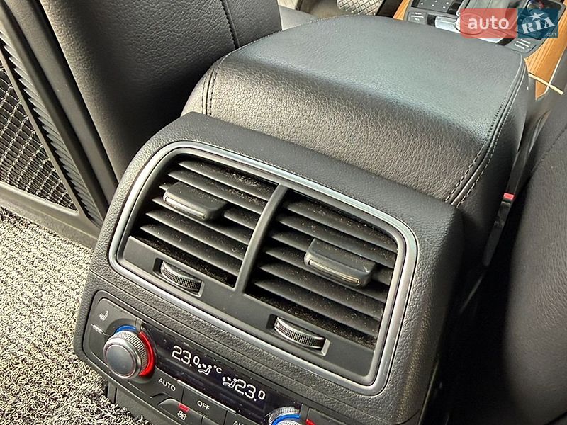 Седан Audi A6 2015 в Днепре