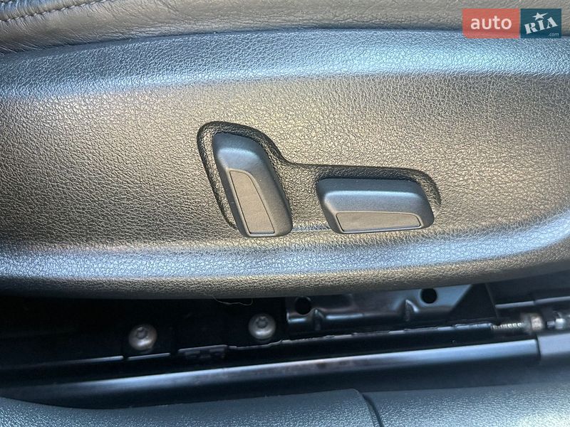 Седан Audi A6 2013 в Дубні