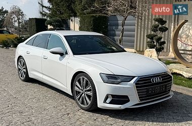 Седан Audi A6 2018 в Львові
