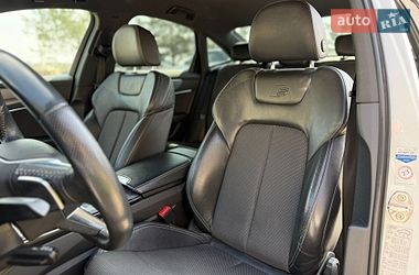 Седан Audi A6 2018 в Львові