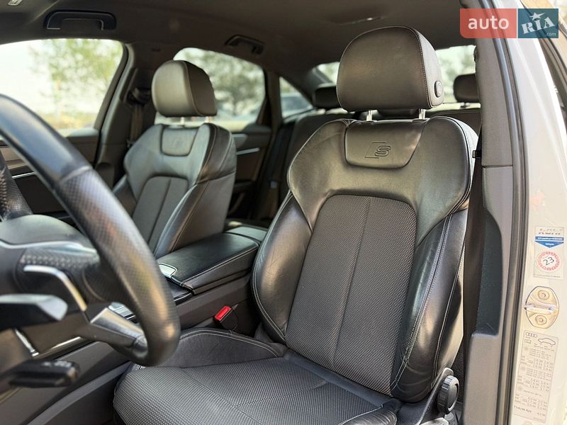 Седан Audi A6 2018 в Львові