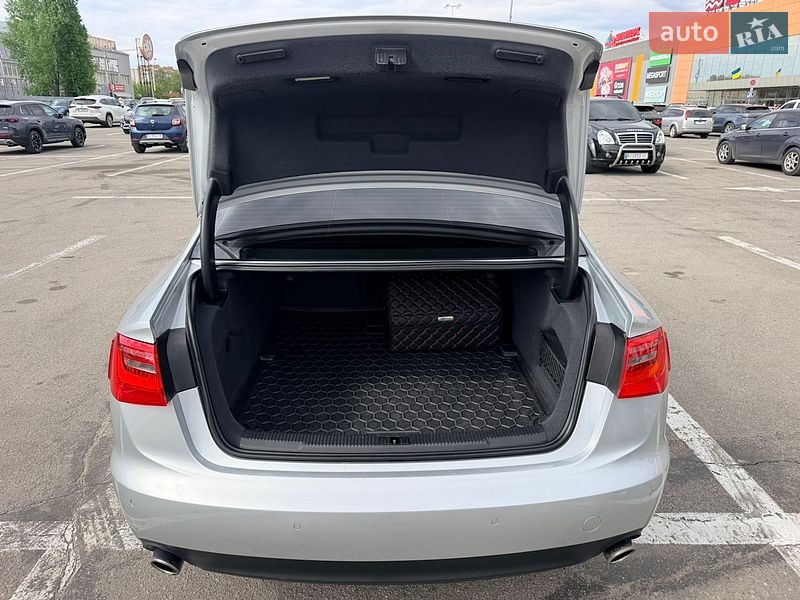 Седан Audi A6 2014 в Полтаве