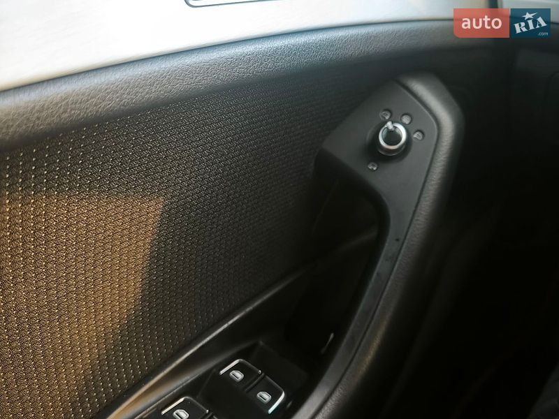 Універсал Audi A6 2012 в Дніпрі