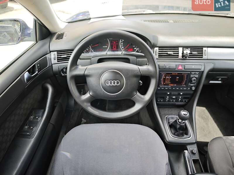 Універсал Audi A6 2004 в Харкові