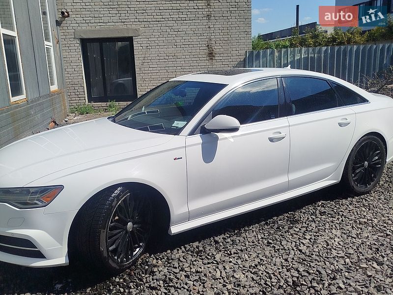 Седан Audi A6 2015 в Луцьку