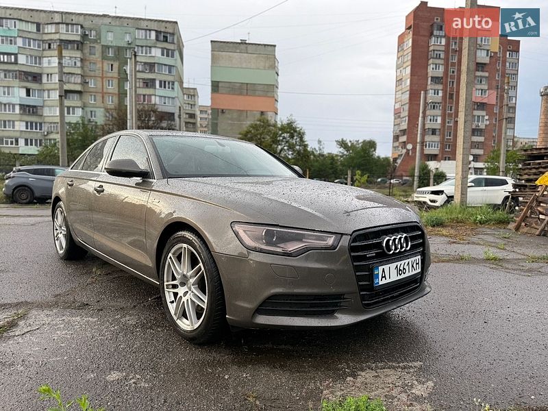Седан Audi A6 2012 в Полтаве