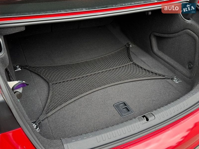 Седан Audi A6 2019 в Львове