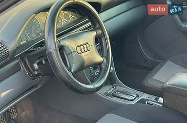 Седан Audi A6 1996 в Смілі