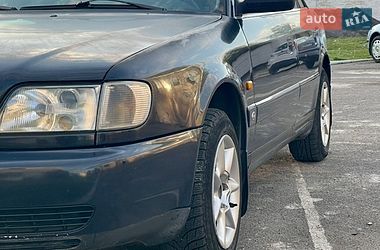 Седан Audi A6 1996 в Смеле фото Седан Audi A6 1996 в Смеле