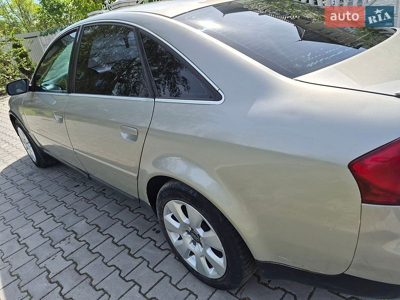 Седан Audi A6 2001 в Чернівцях