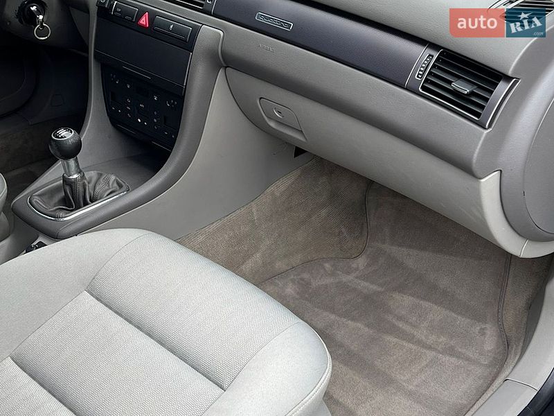Седан Audi A6 2003 в Харкові