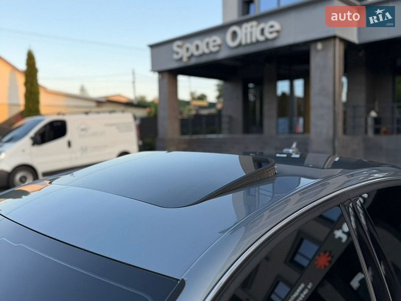 Седан Audi A6 2012 в Ровно