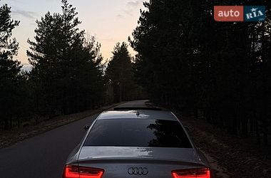 Седан Audi A6 2012 в Ровно