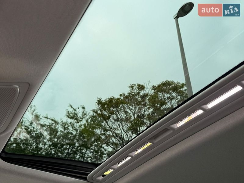 Седан Audi A6 2012 в Ровно