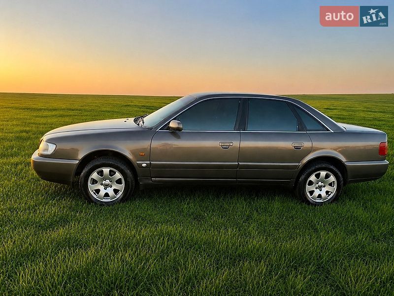 Седан Audi A6 1997 в Каменец-Подольском