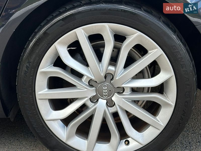 Седан Audi A6 2013 в Рівному