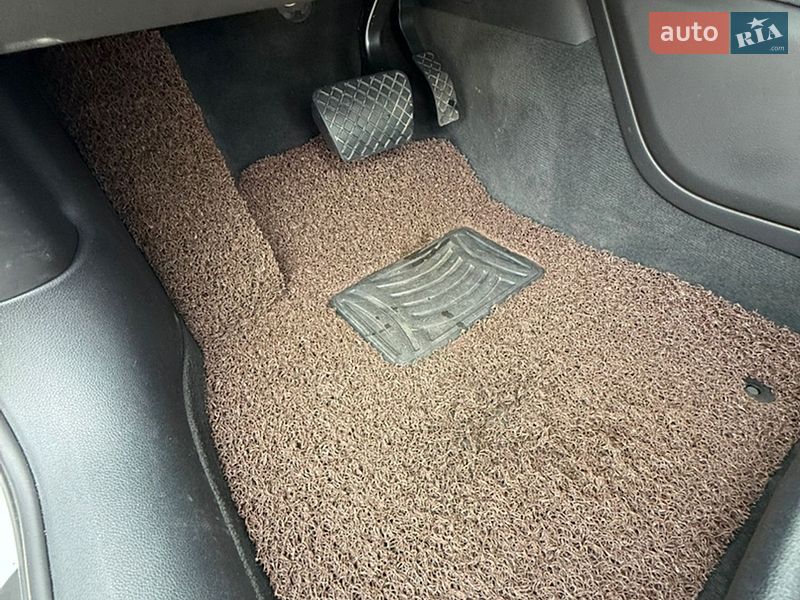 Седан Audi A6 2014 в Києві фото 45 Седан Audi A6 2014 в Києві