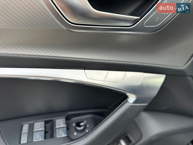 Седан Audi A6 2021 в Мукачевому
