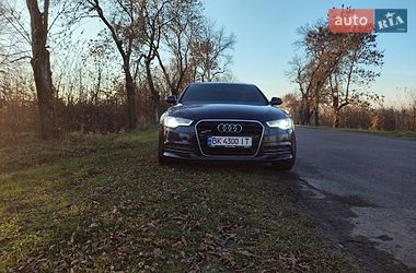 Седан Audi A6 2013 в Новояворівську