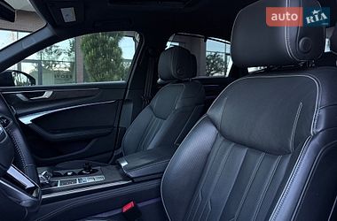 Седан Audi A6 2019 в Ужгороде