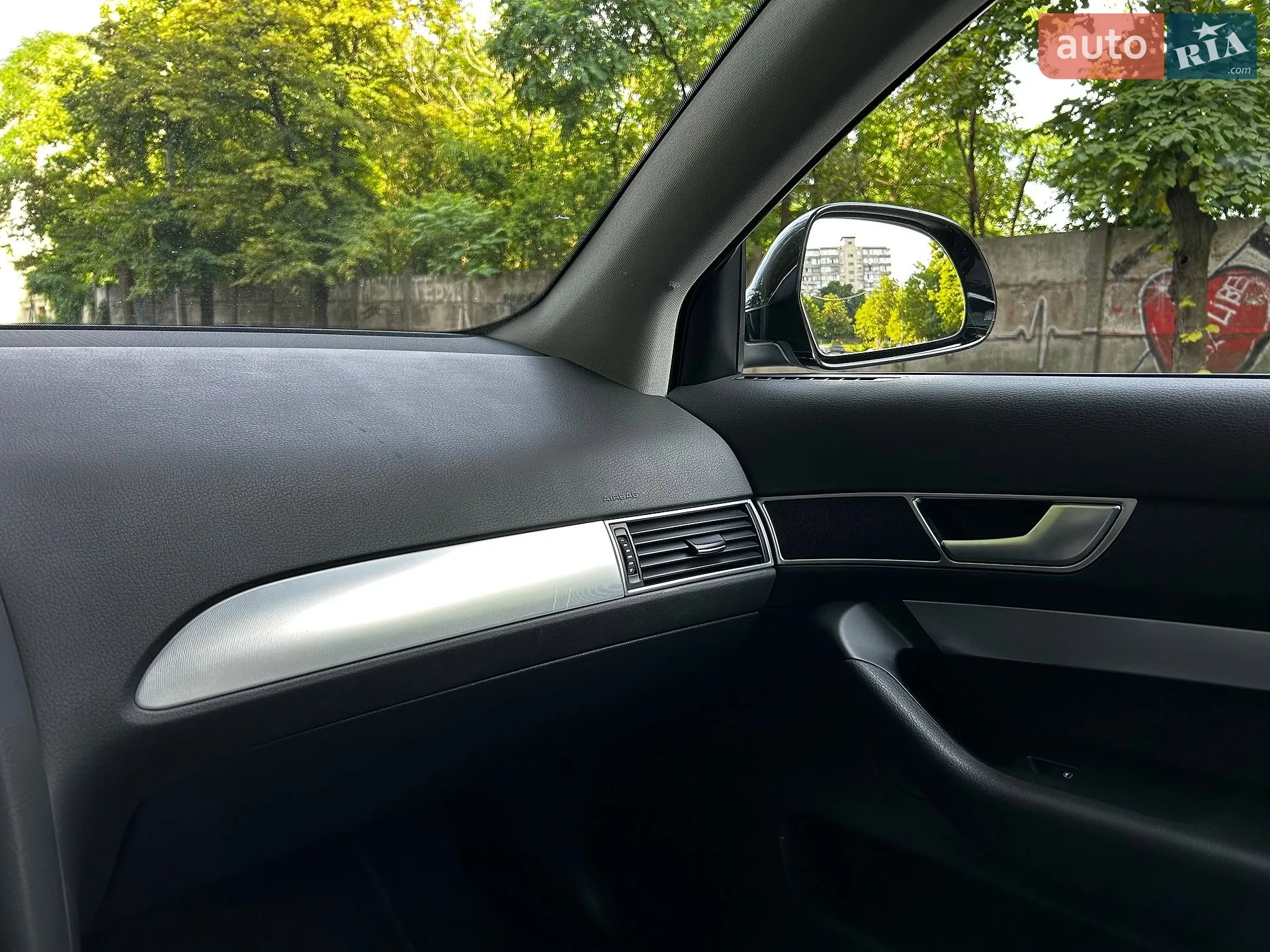 2010 Audi A6 - мініатюра 9