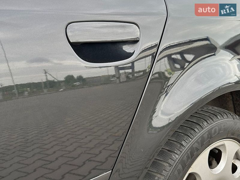 Седан Audi A6 2002 в Умани
