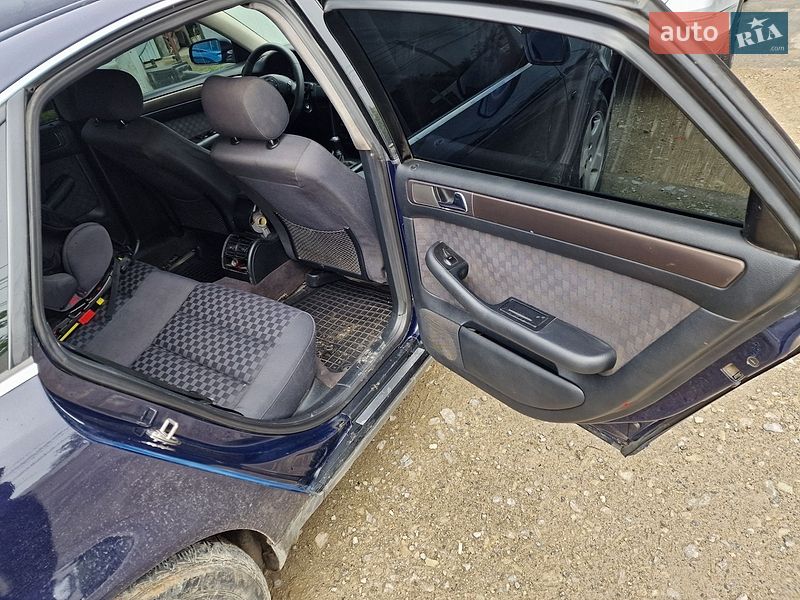 Седан Audi A6 1999 в Черновцах
