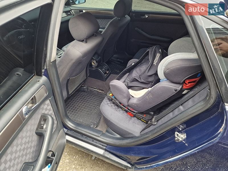 Седан Audi A6 1999 в Черновцах