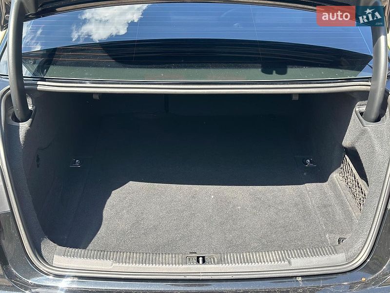 Седан Audi A6 2015 в Києві