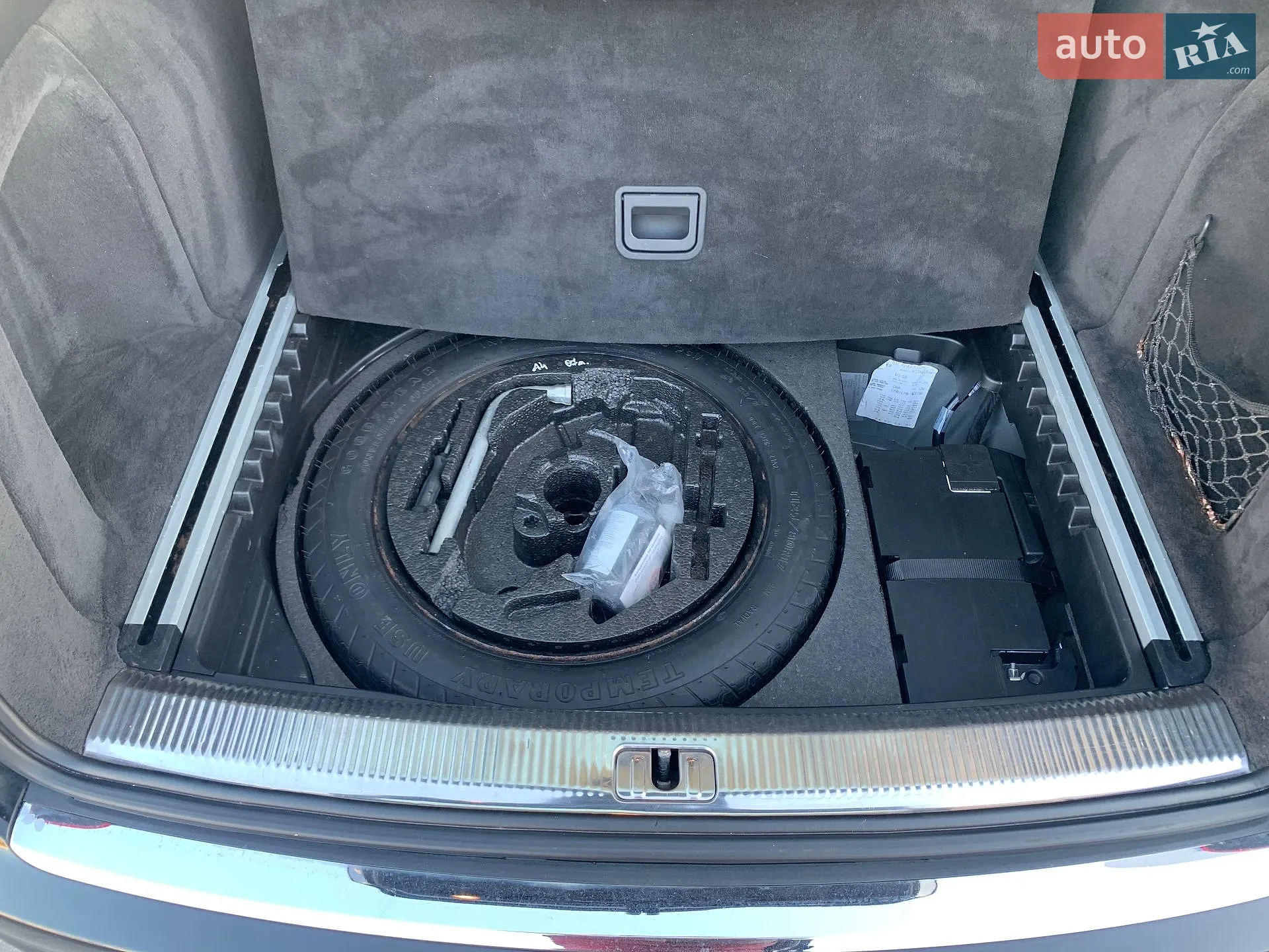 2010 Audi A6 - мініатюра 21