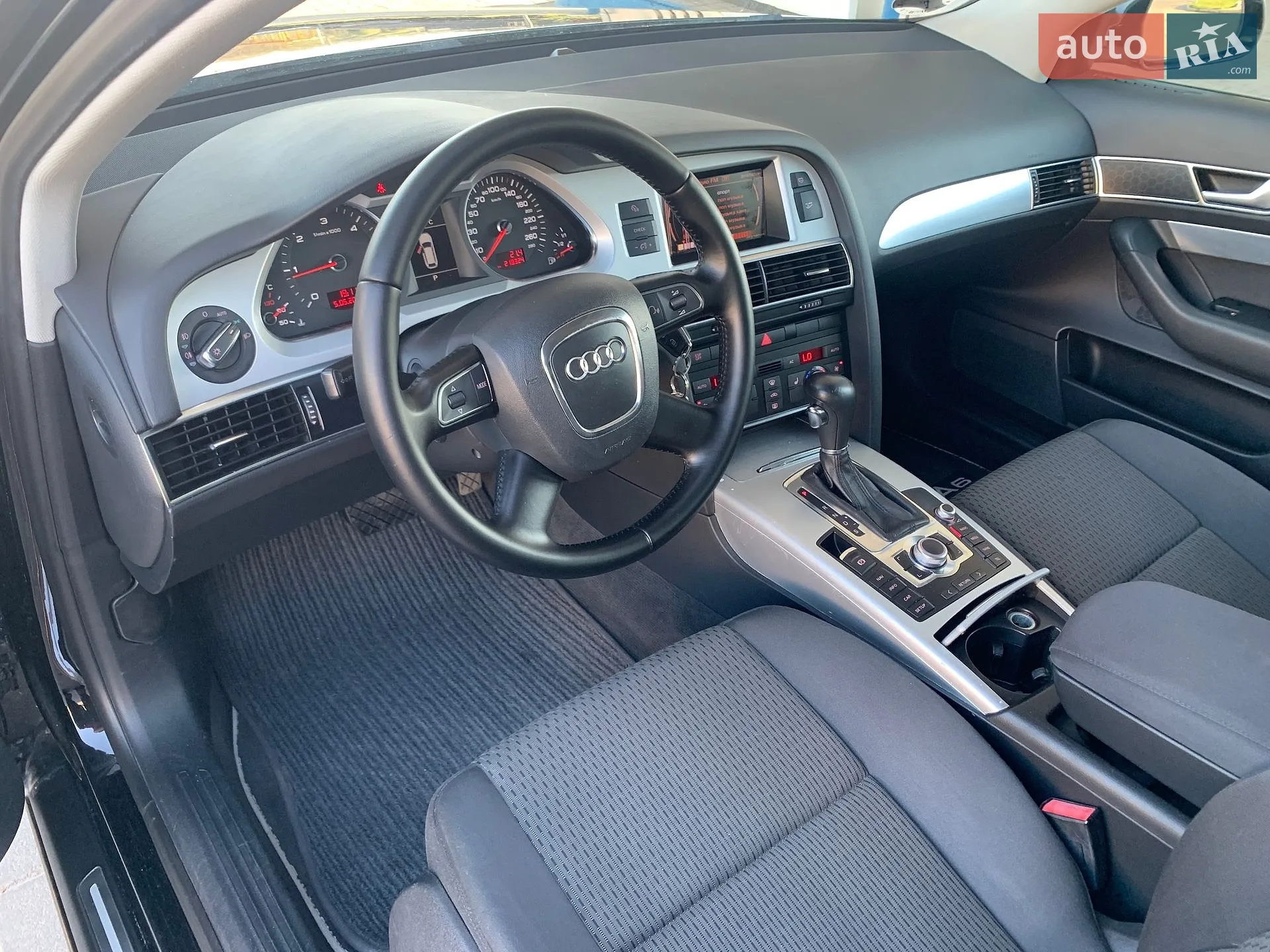 2010 Audi A6 - мініатюра 24