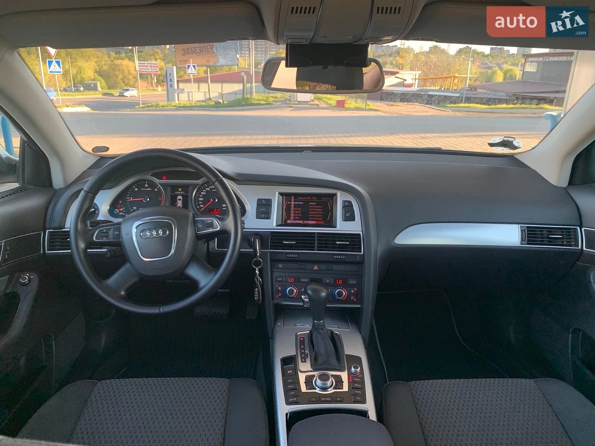 2010 Audi A6 - мініатюра 32